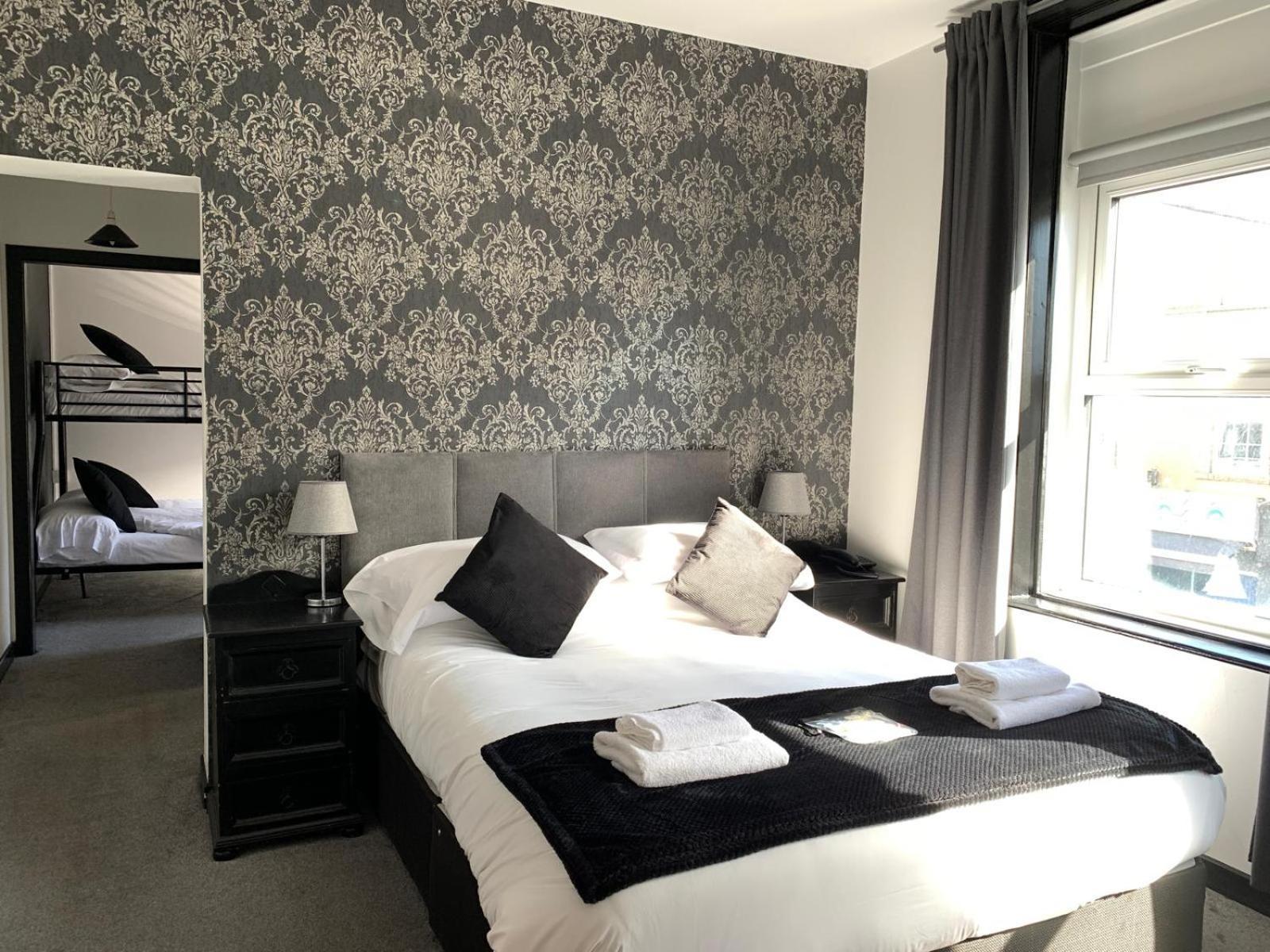 뉴캐슬 The Donard B&B 외부 사진