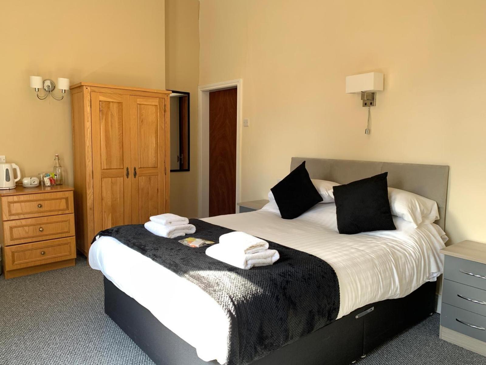 뉴캐슬 The Donard B&B 외부 사진